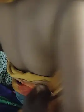 Milkchocolatecouple - Full nude pussy close up cum shot