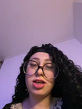 Queenlo_xxx - gagne 2 vidéos très HARD🔥