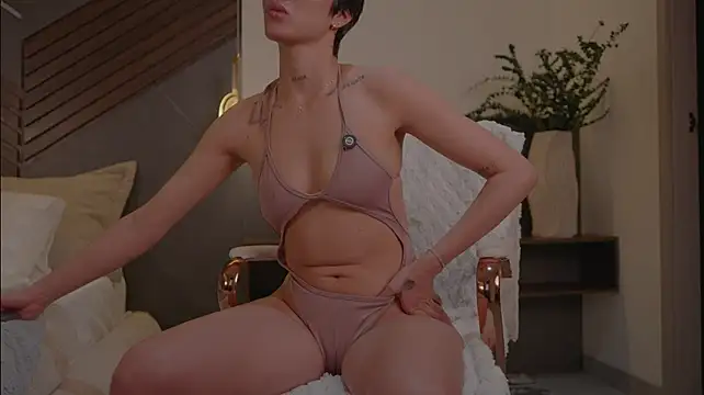 Evamorettii - ❤️Dildo Play❤️