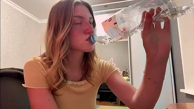 LatishaKrauel - Let's go lower my panties