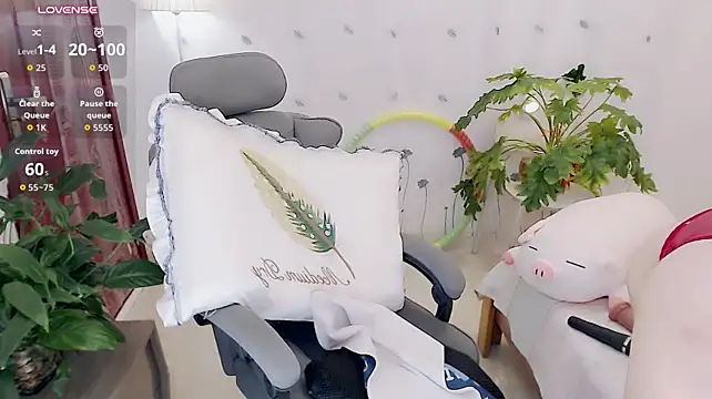 Yaoyao-baby520 - 甜言蜜语，不如身边有你！（全裸 后入视角+大黑牛控制3分钟）