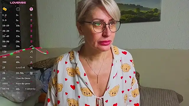 PamellaMurphy - oil massage of tits