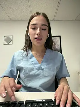 Sweet_Milaa1 - RIDE DILDO IN PUBLIC BATHROOM🤭