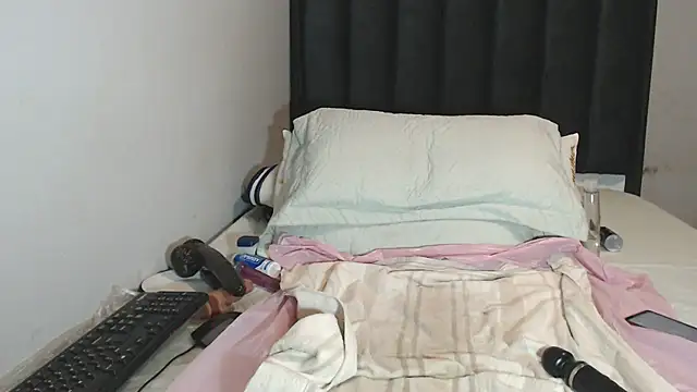 Fallenchubbie - ASS FINGERING