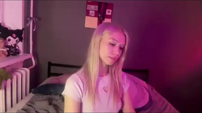 Sexy_cute18 - make my ass red in doggy then rub clit