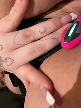 Evemeqt - CAR CUM SHOW💦