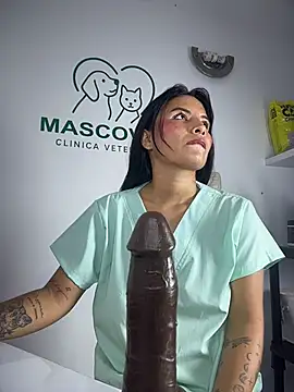 Amy_Cutte__ - Play with my dildo in vet