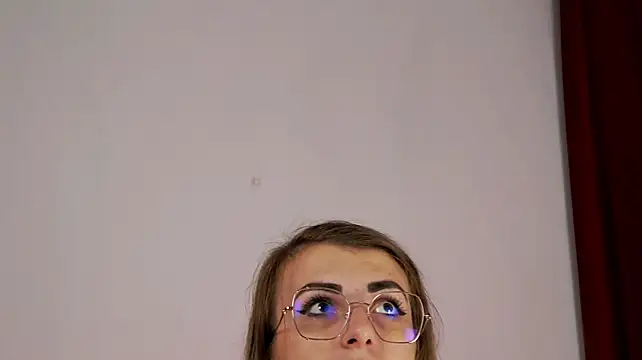 Tracyix - Pussy Play😈💞