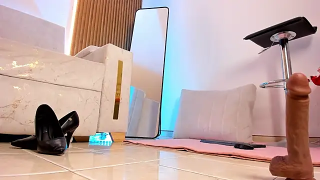 Missviolett_ - show ass in pantyhose