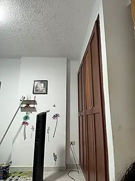 Kay_LustyWife - Show Ass Stranger Close 🍑