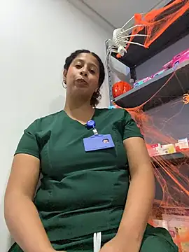 Chloefixxx - take off top and bouncing tits