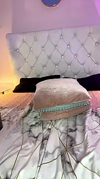 Novagh_ - play small dildo