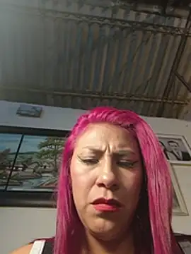 Tatianabelli - Mm removes a button