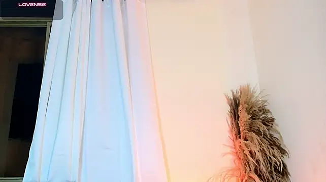 Samy_Grey01 - Twerk so hard with oil