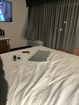 Kikikitti - FUCK MY 😸 with 16 INCHES