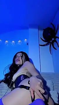 EmilyWithe - Suck time (choose dildo )