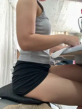 BellaThread - Squirt on you😘😘😘
