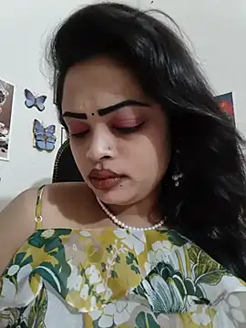 Pinky-2 - Oiling My Sexy Pussy Hole