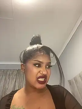 Amberr_Roose