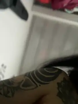 DXLatinJapponesseDX - 2 finger in my pussy