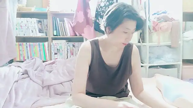 Morikawa_sayaka - ニット脱衣