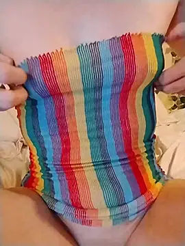 YukiLeii - 🌺Shake ass and slap it 5x