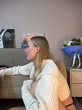 MariaTull - COMPLETELY NAKED FOR YOU