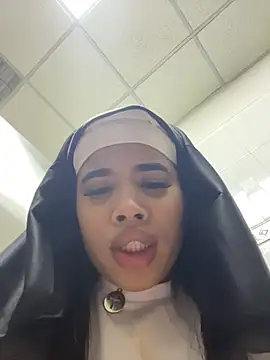 EmmaExoticaXXX - FINGERING MY HOLY PUSSY