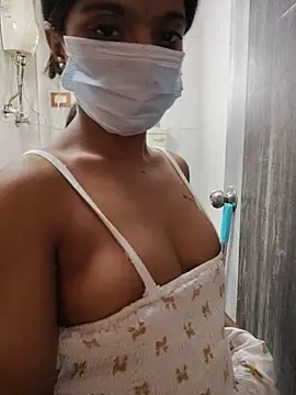 Mini-cutie - Boobs and oil show