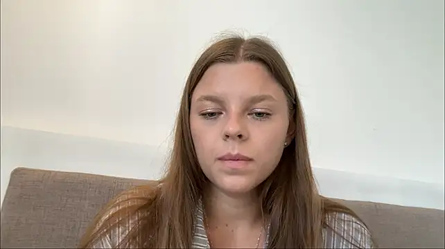 AmieLendor - Video i fuck my ass dildo and squirt