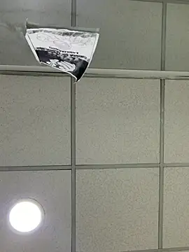 Sweet_Milaa1 - RIDE DILDO IN PUBLIC BATHROOM🤭