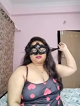 BBW_DesiCouple - Sex in Public show