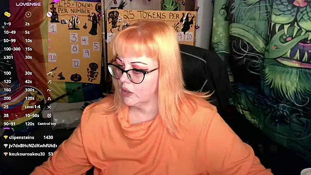 Kinky_Witch - Dildo BJ with Pussy Play
