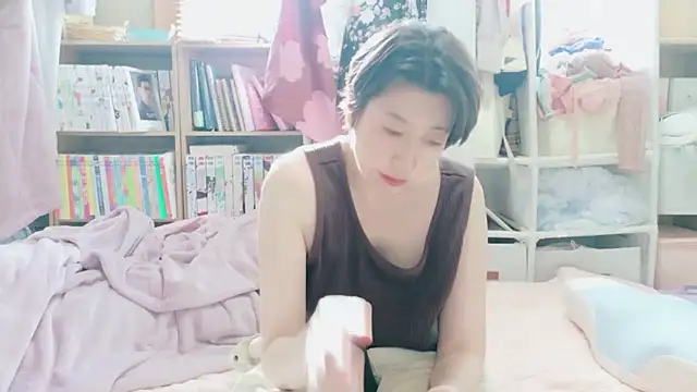 Morikawa_sayaka - ニット脱衣