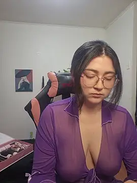 Valentinauwu - Flash boobies