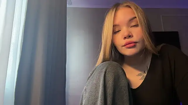 KrystinaBelgard - My Tg or Snap with free nude content