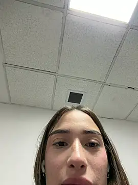 Sweet_Milaa1 - RIDE DILDO IN PUBLIC BATHROOM🤭