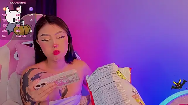 Sharonbone - 🍄Naked for 5 minutes