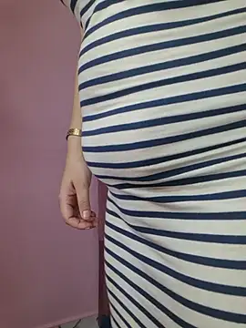 Miss-Soka - اخشي 2اصابع في طيزي