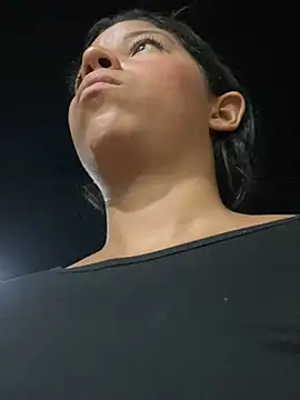 Broken_Latina_Whores_JE - Show pussy