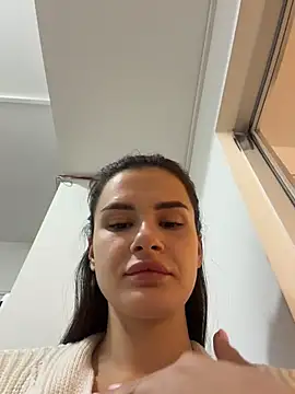 MiraReach - Squirt time 🕰️🩵