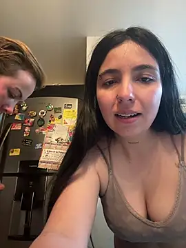 RosseEmily_ - 2 Finger in pussy