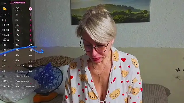 PamellaMurphy - oil massage of tits
