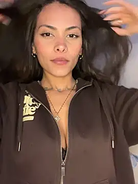 Missvelvet777 - Dançando Funk sem nada?