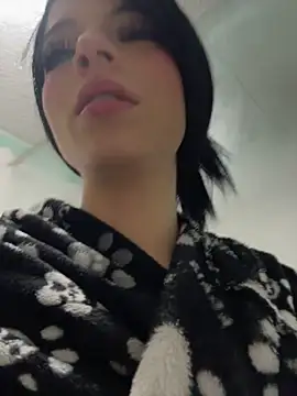 Barbie_gv - Put domi in pussy and control x 3 min