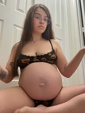 Joeystaciee - Panties off + toy ctrl LT✨