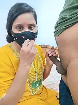 Your___Riya - Suck boobs in public 🌺💋