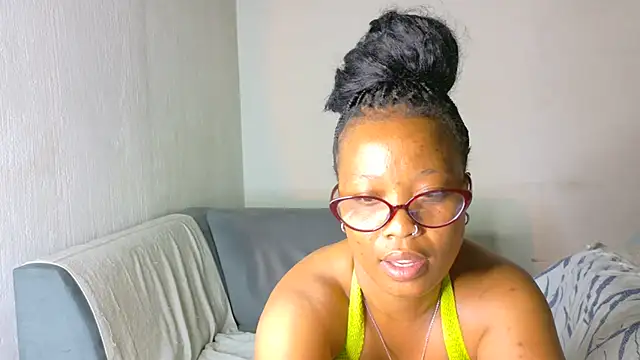 Doja_Peach - OIL TITTS