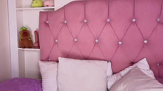 Heily_Fox - Top off and oil play