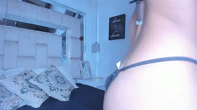 Scarletth69 - plug anal❤️